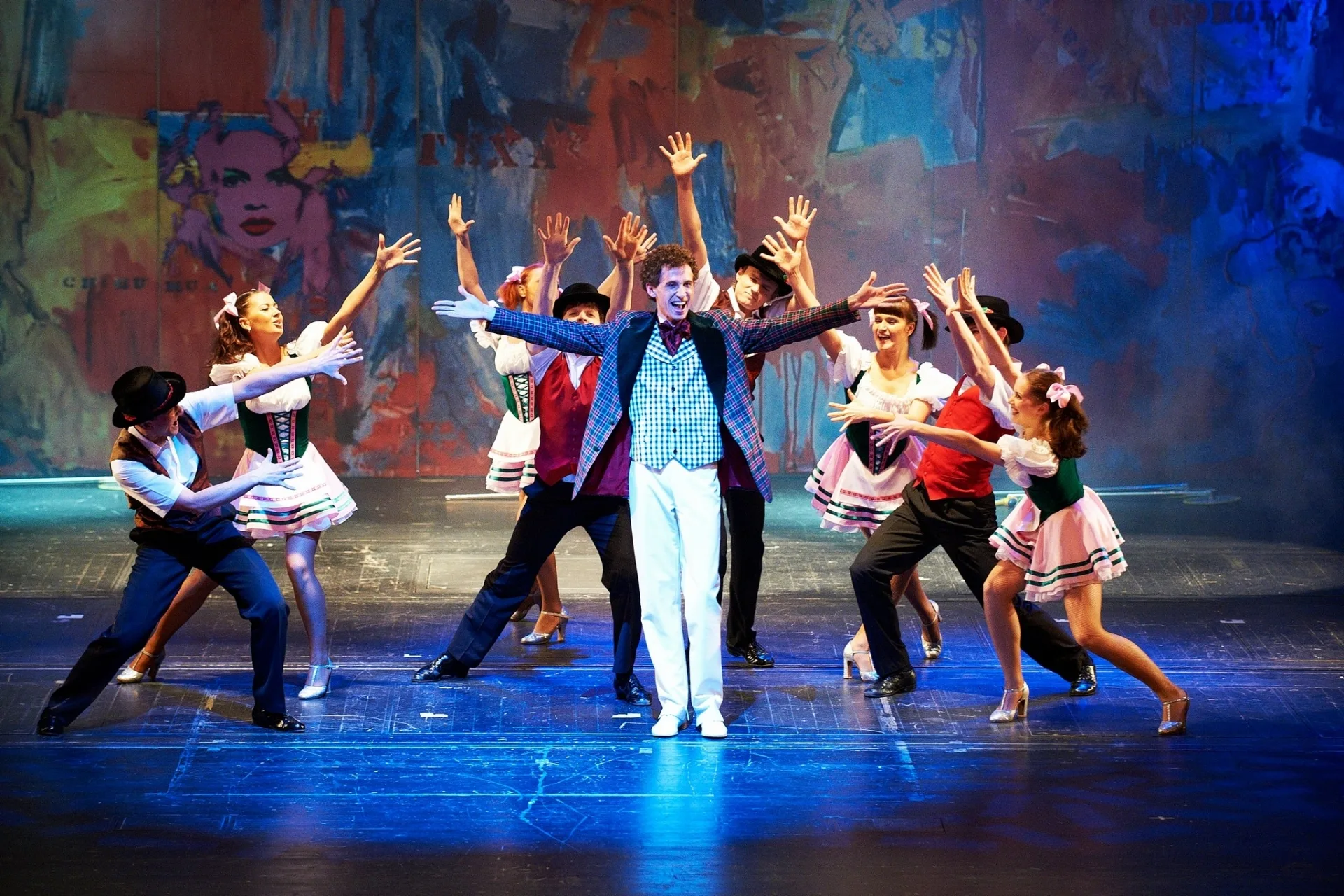 Афиша: Примадонны в Санкт-Петербурге 8 апреля 2026