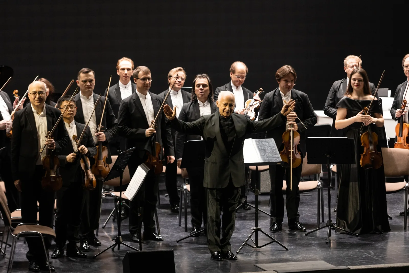 Афиша: Программа-сюрприз от Владимира Спивакова в Нижнем Новгороде 21 апреля 2026