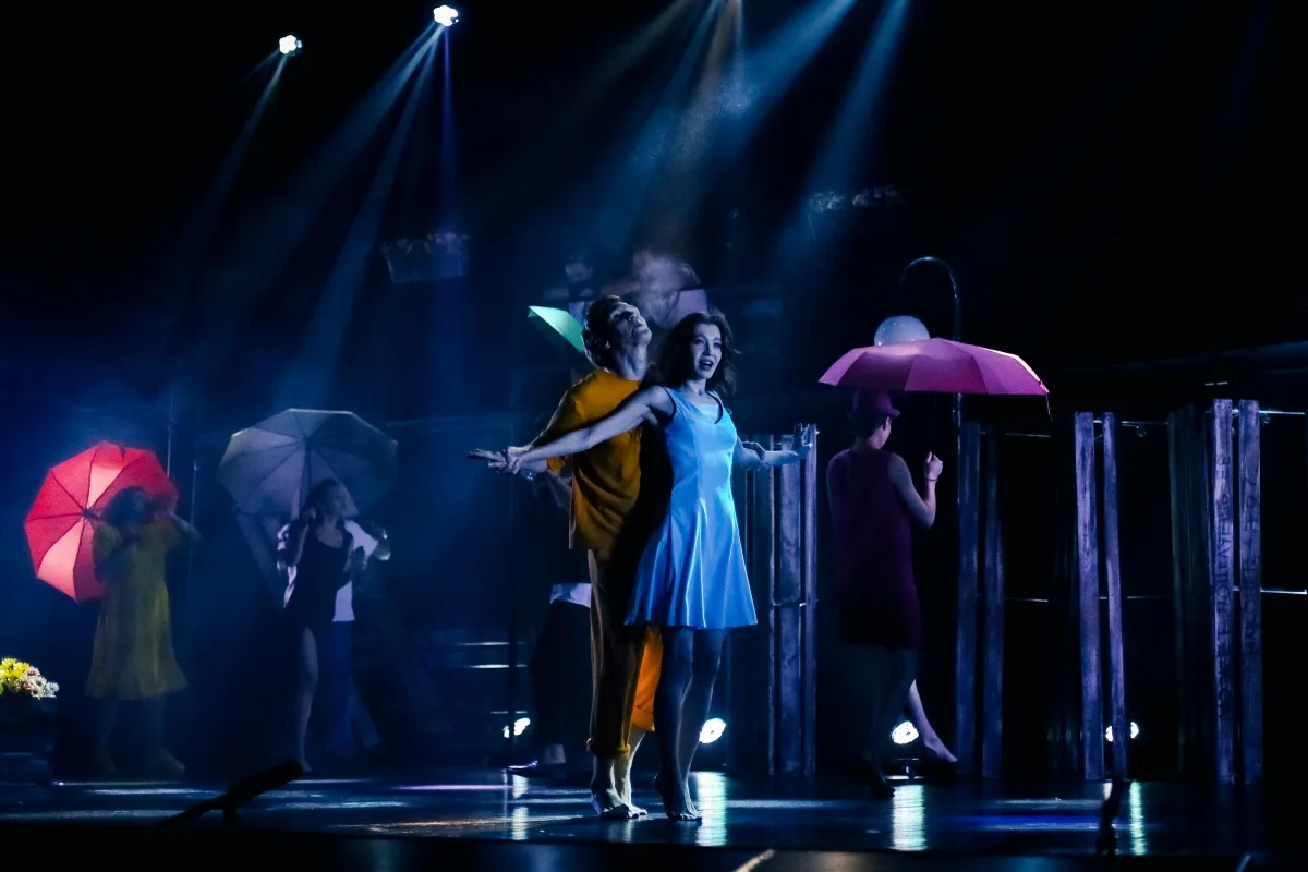 Афиша: Ревность, любовь и всякие глупости в Омске 19 апреля 2026