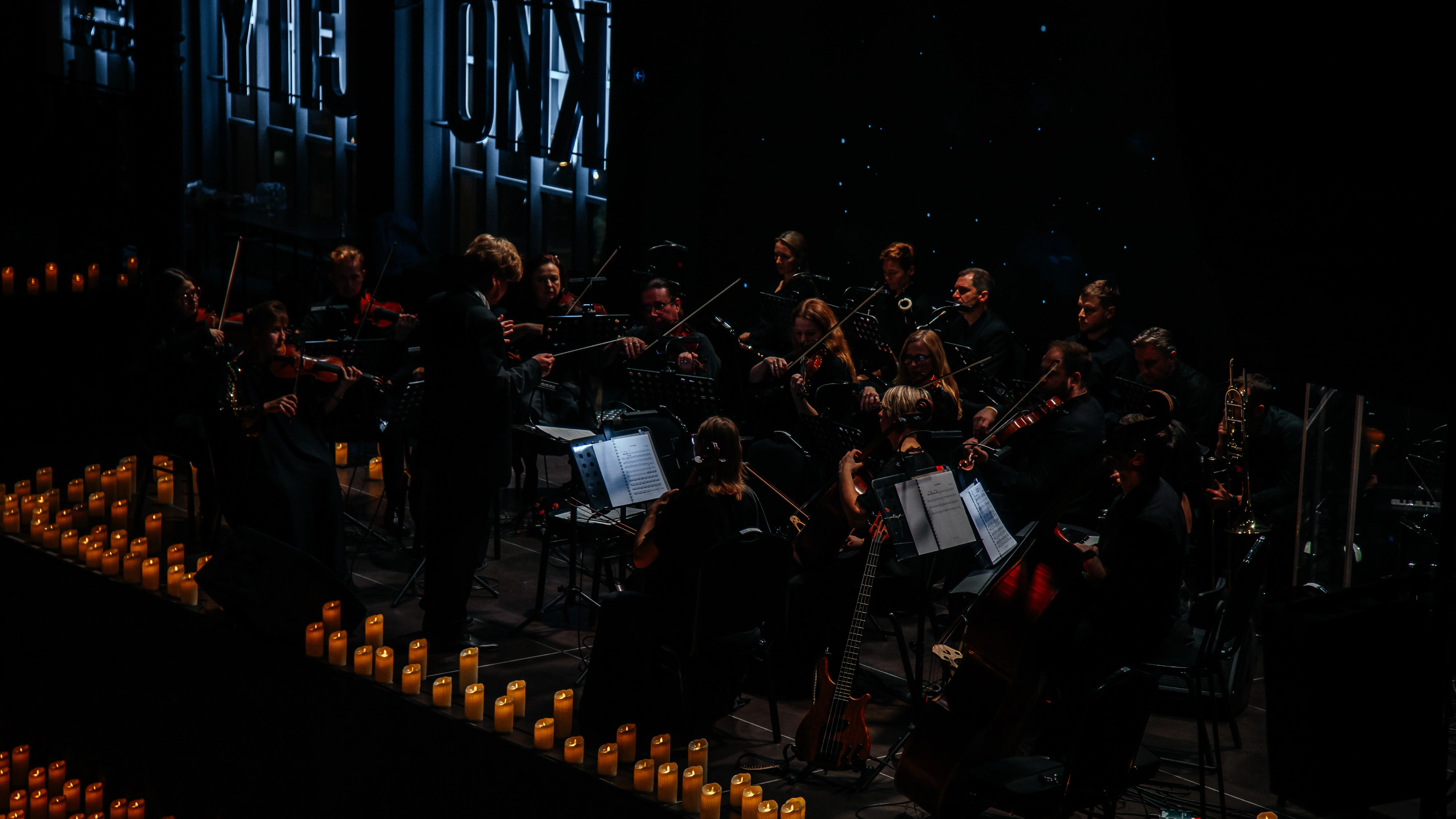 Афиша: Русские рок-хиты. Караоке с оркестром в Чебоксары 20 апреля 2026