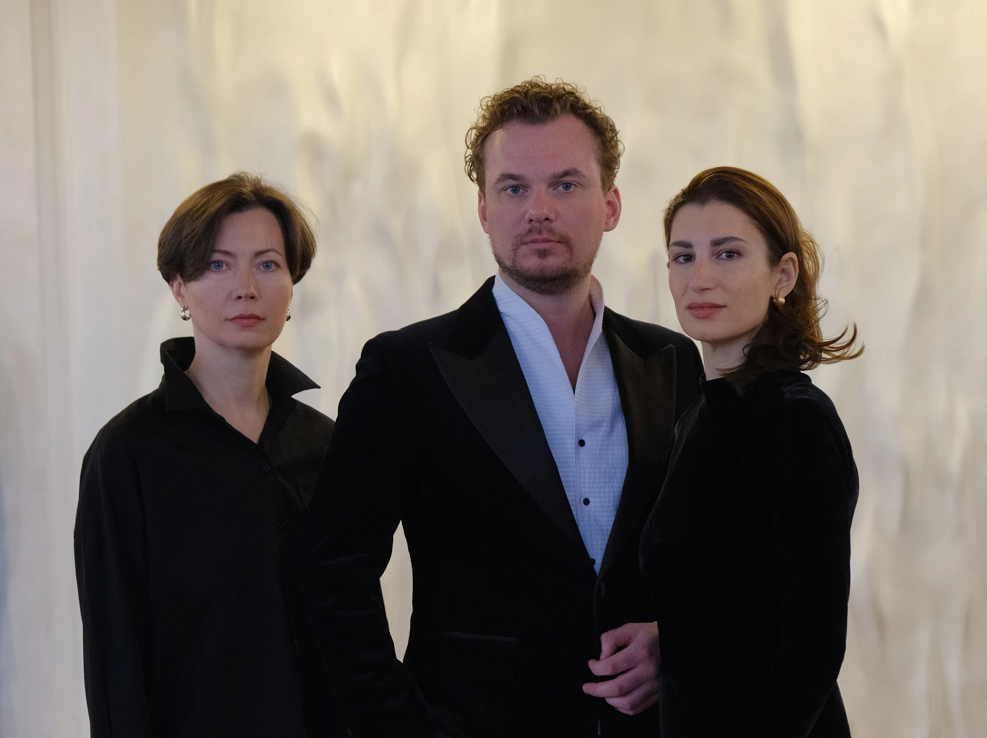 Афиша: Шедевры русского романса. Анна Авакян, Севастьян Мартынюк, Анастасия Косинская в Красноярске 16 апреля 2026