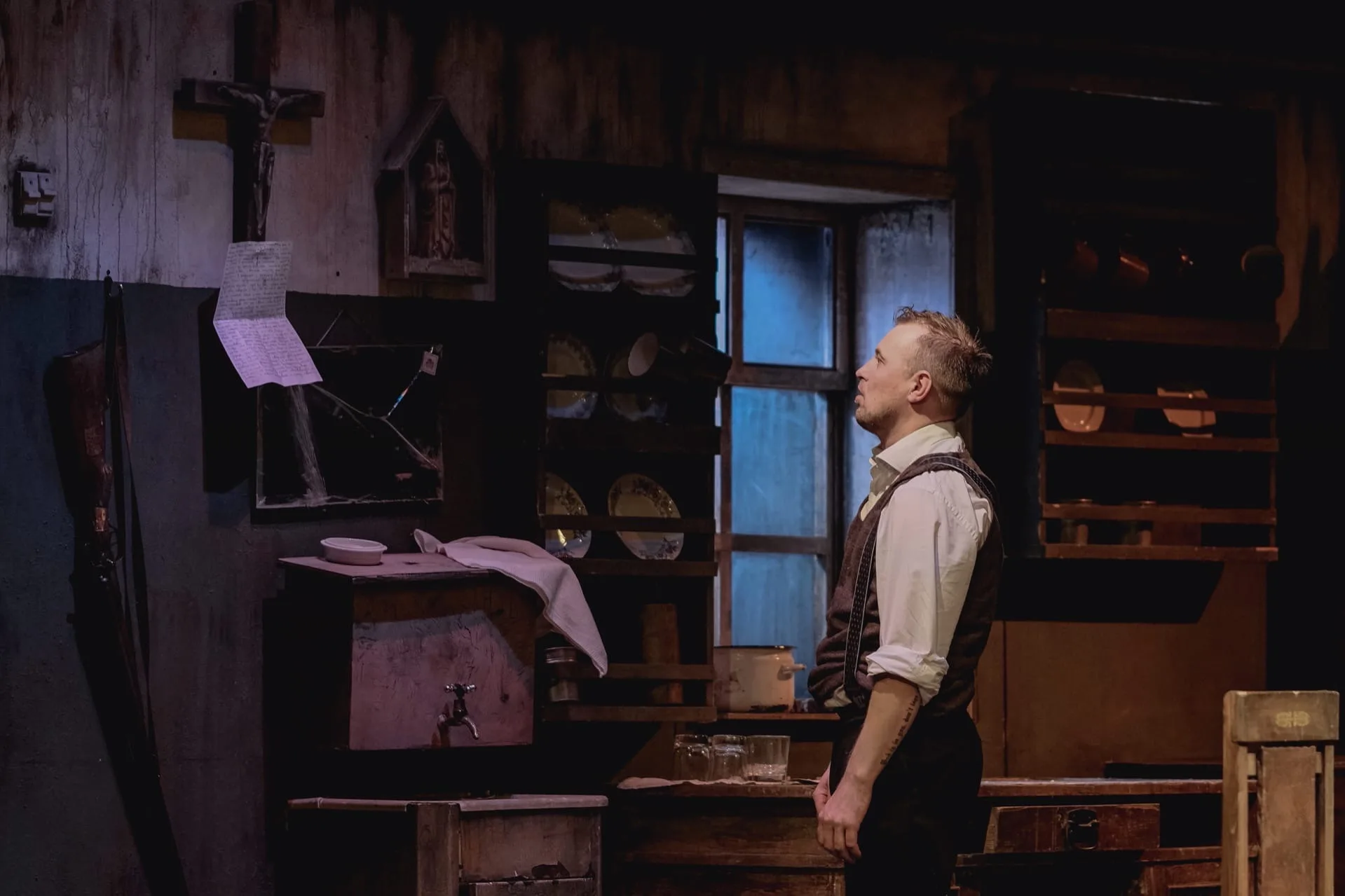 Афиша: Сиротливый запад в Новосибирске 24 апреля 2026