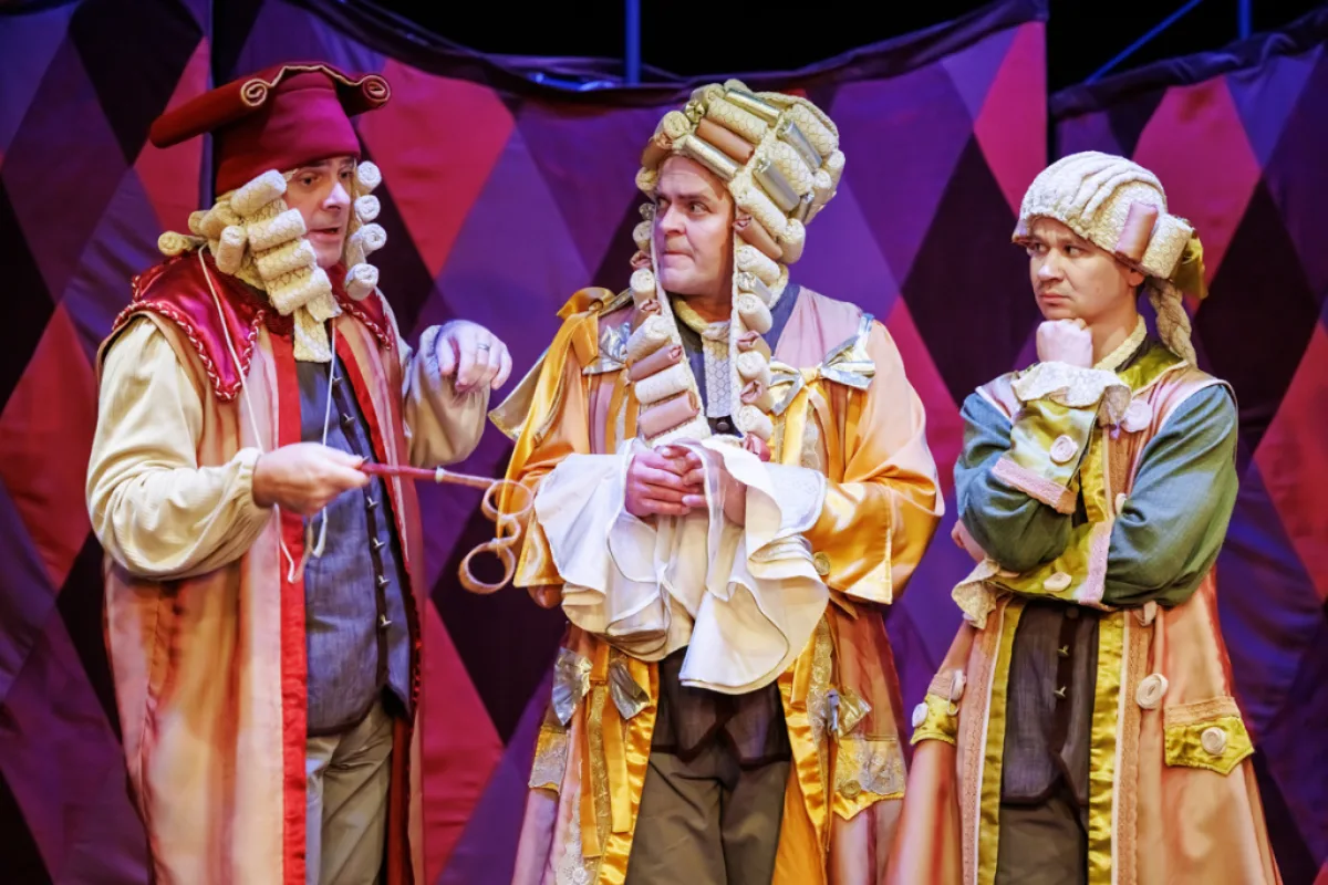 Афиша: Слуга двух господ в Москве 10 апреля 2026