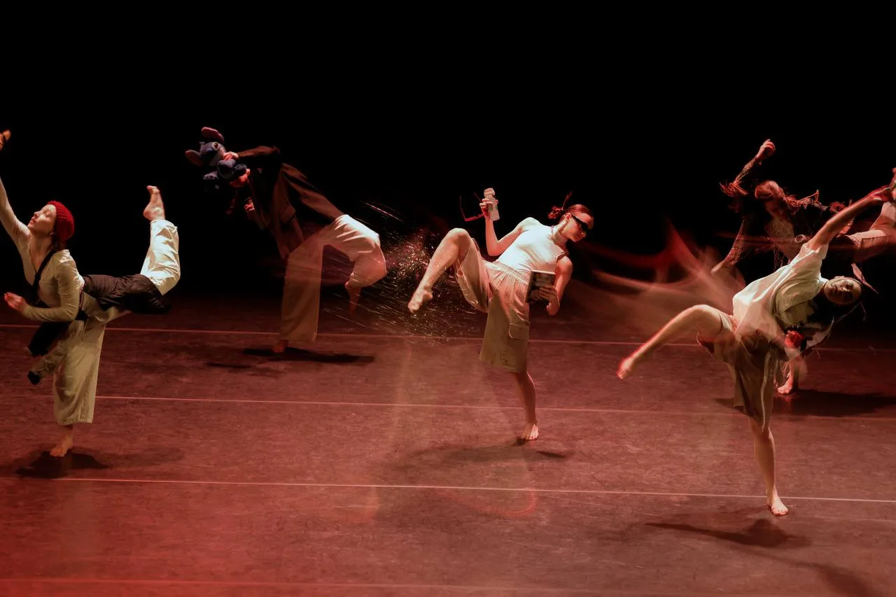 Афиша: Социальная дистанция в Санкт-Петербурге 11 апреля 2026