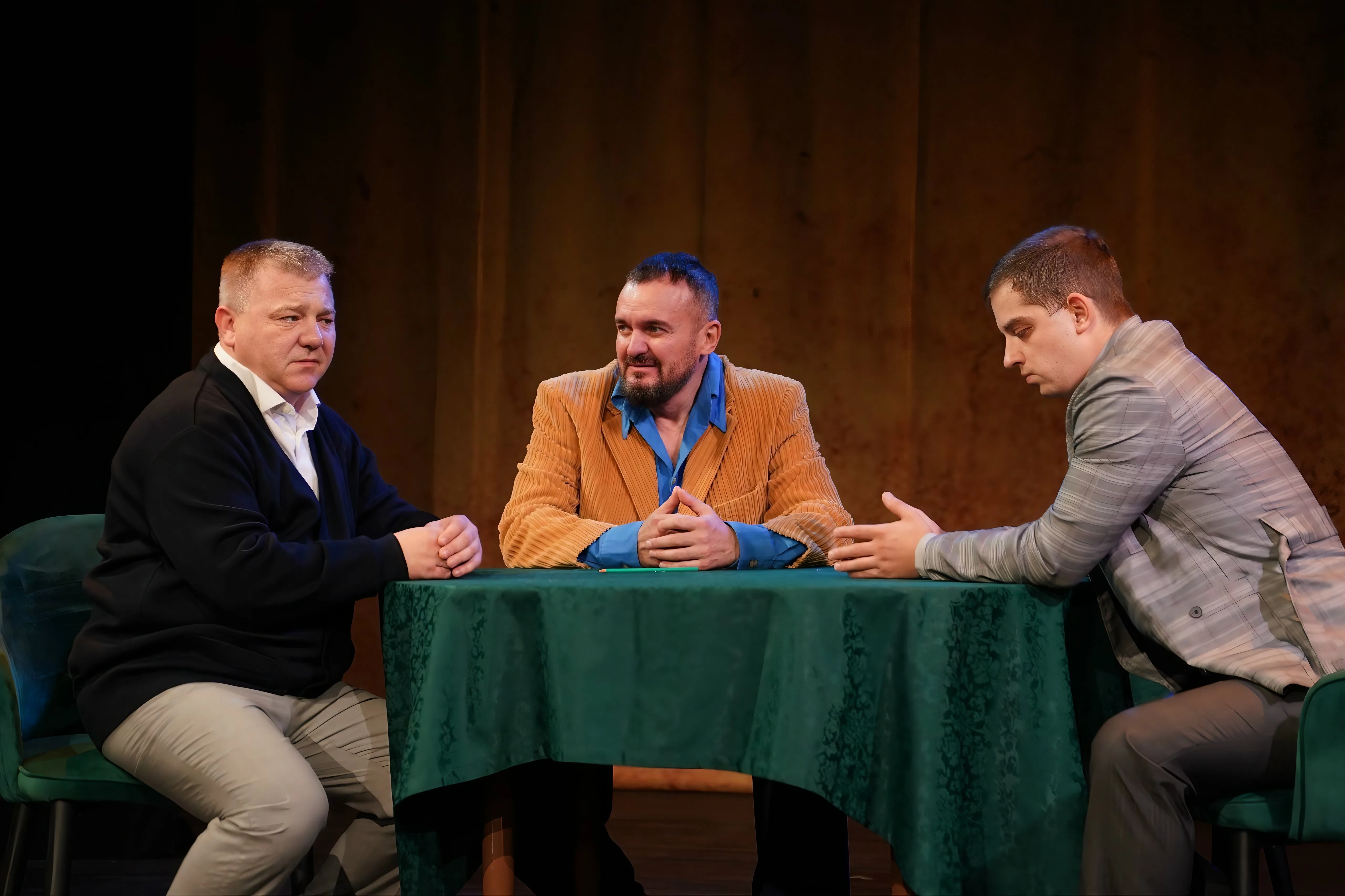 Афиша: Старший сын в Новосибирске 24 апреля 2026