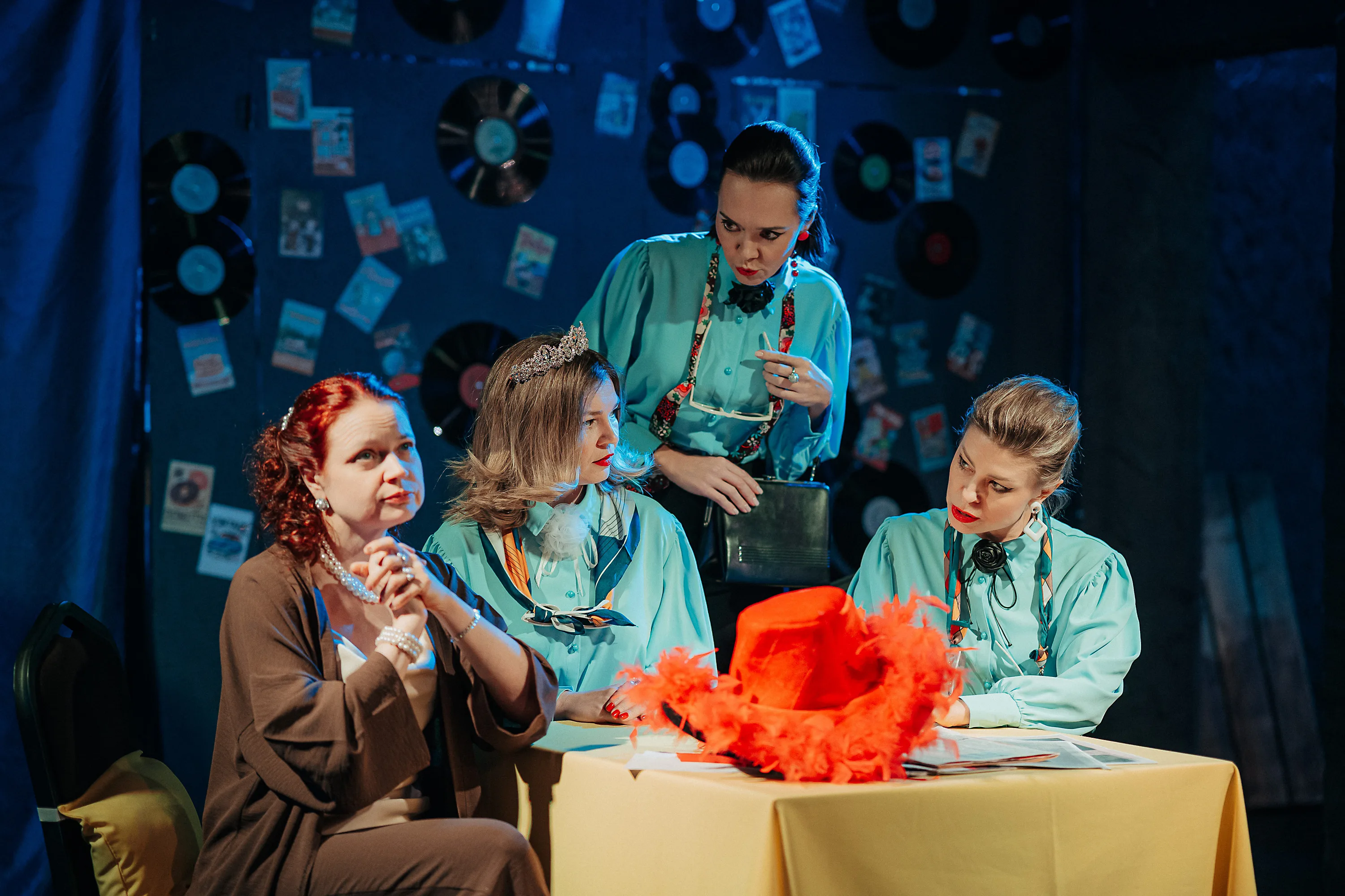 Афиша: Странная миссис Сэвидж в Барнауле 25 апреля 2026