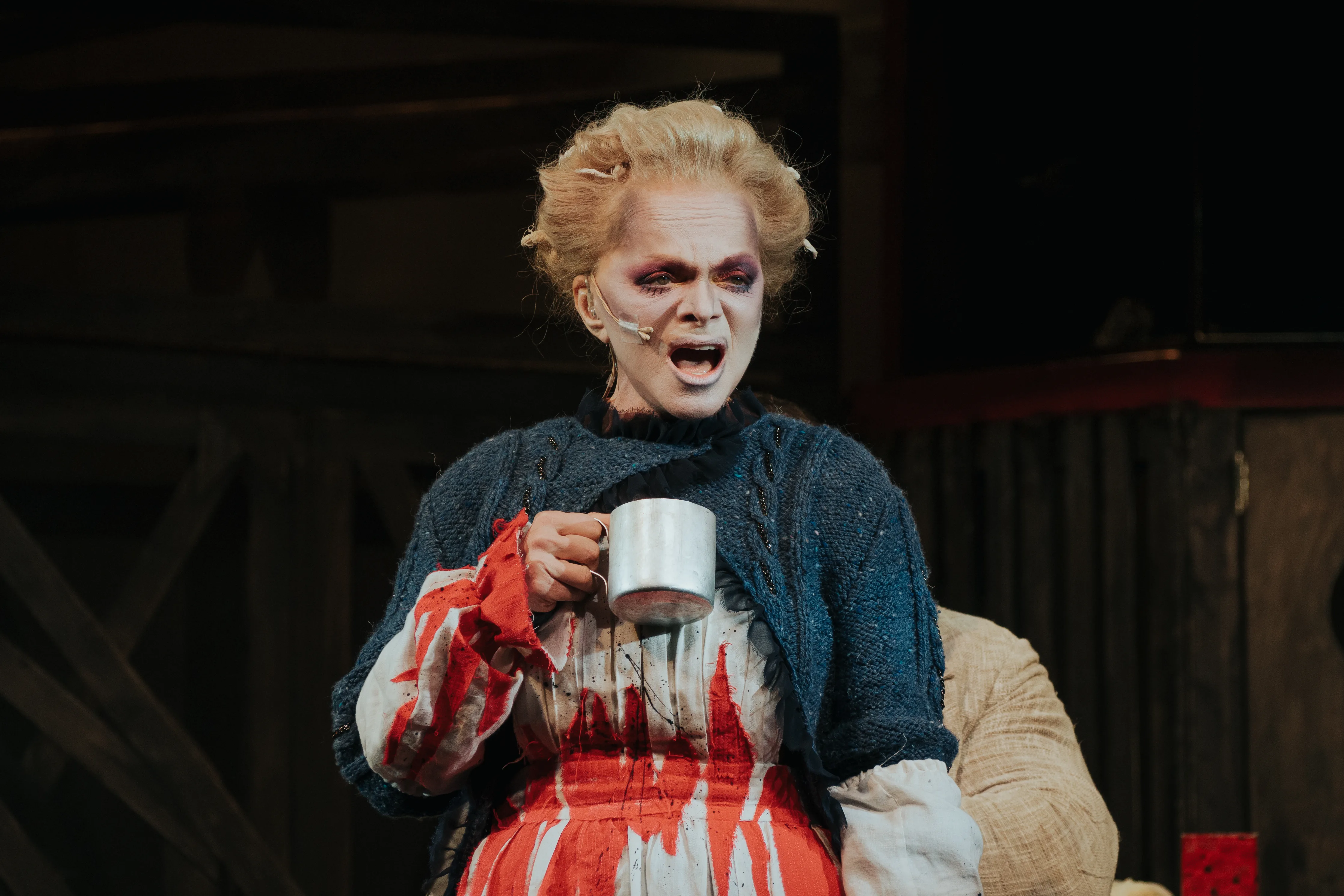 Афиша: Суини Тодд, маньяк-цирюльник с Флит-стрит в Москве 22 апреля 2026