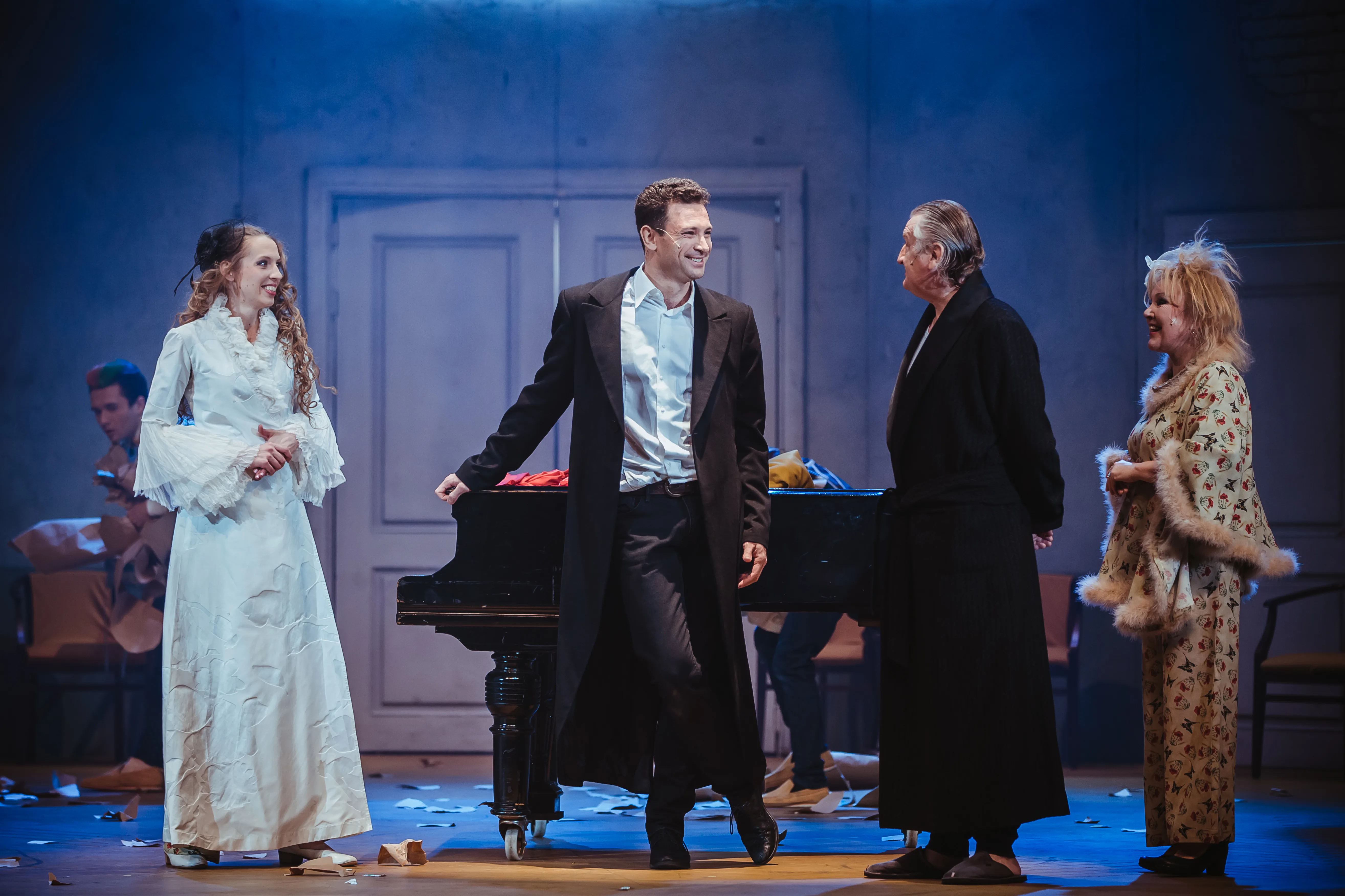 Афиша: Свадьба Кречинского в Москве 8 апреля 2026