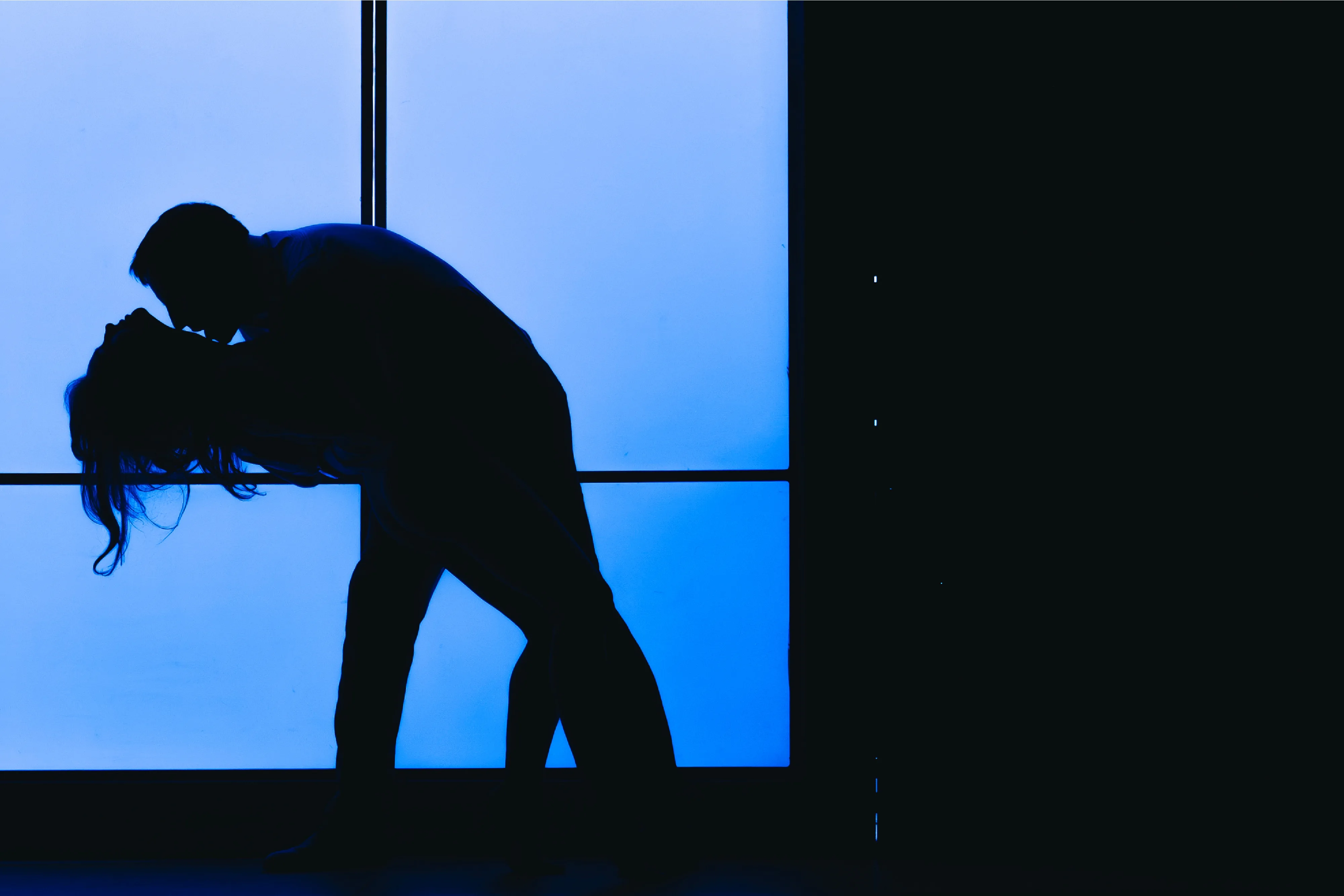 Афиша: Тектоника чувств в Новосибирске 24 апреля 2026