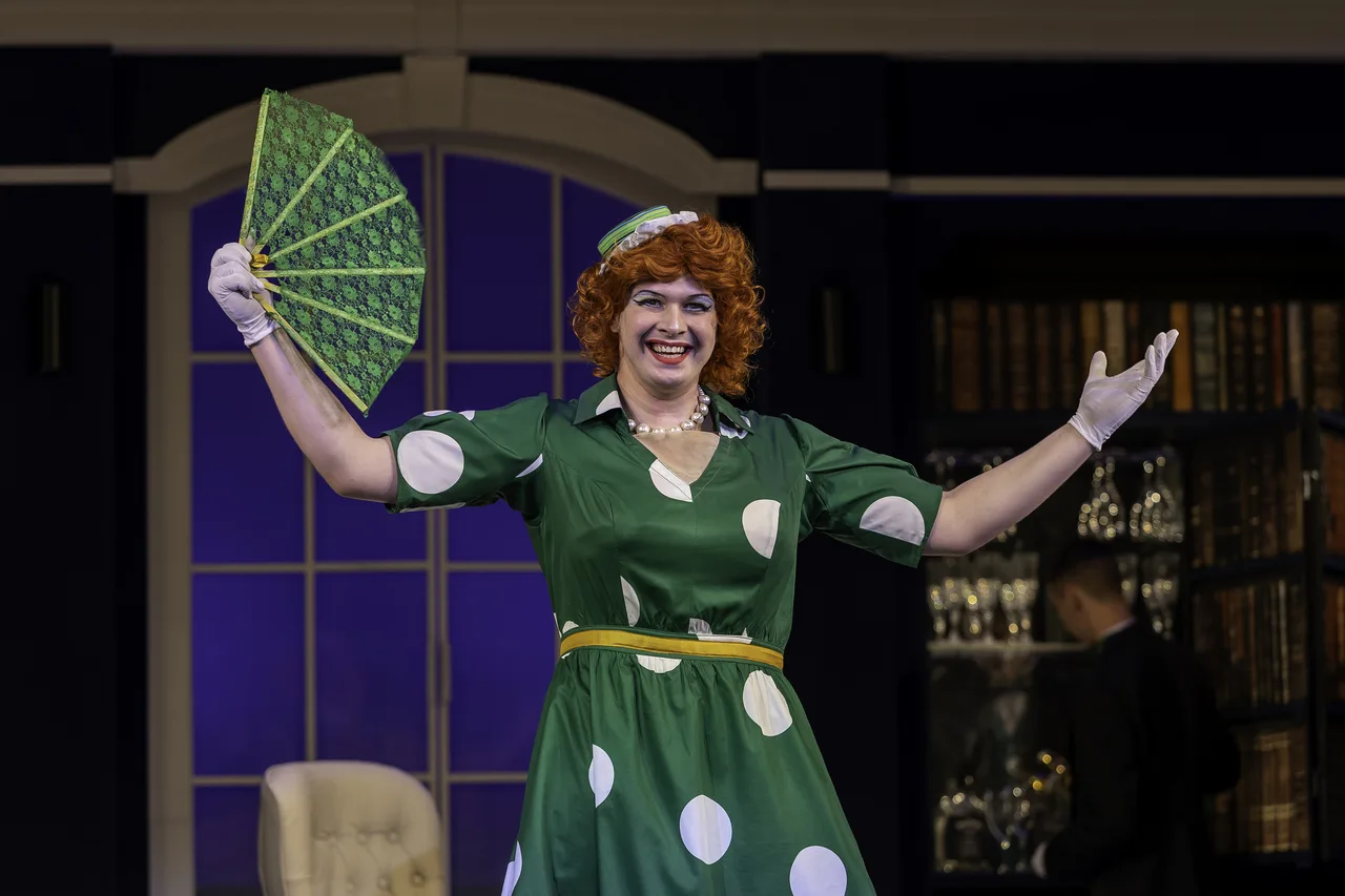 Афиша: Тётка Чарлея в Ростове-на-Дону 15 апреля 2026