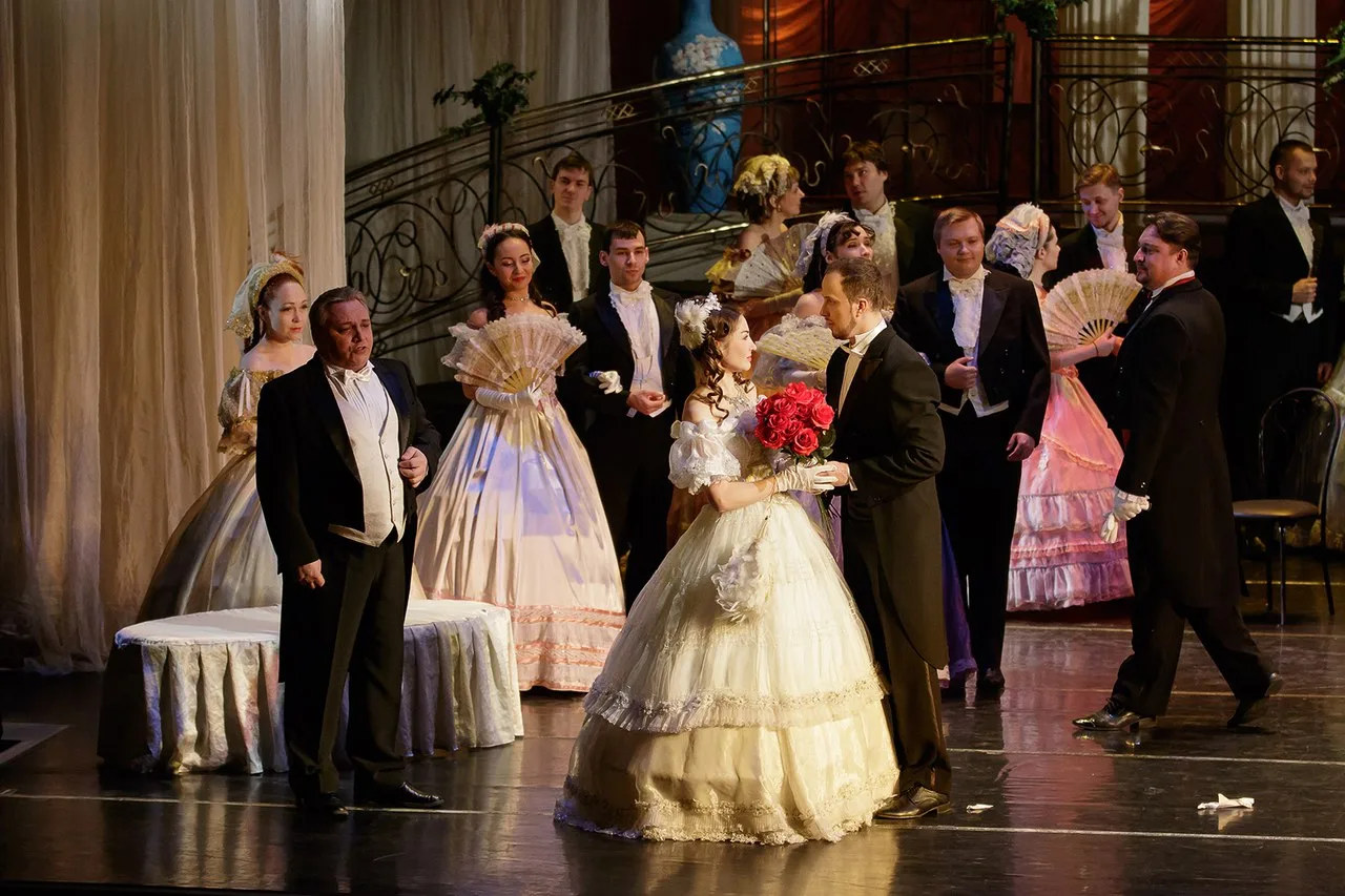 Афиша: Травиата в Екатеринбурге 7 апреля 2026