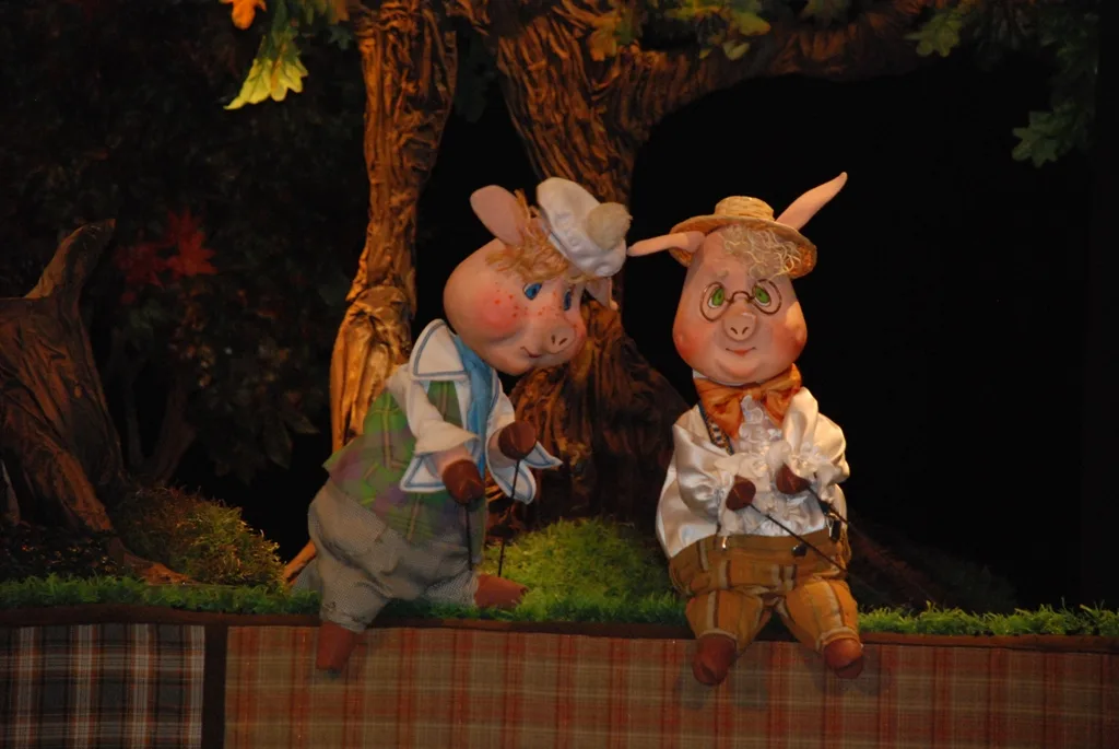 Афиша: Три поросёнка в Кемерово 19 апреля 2026