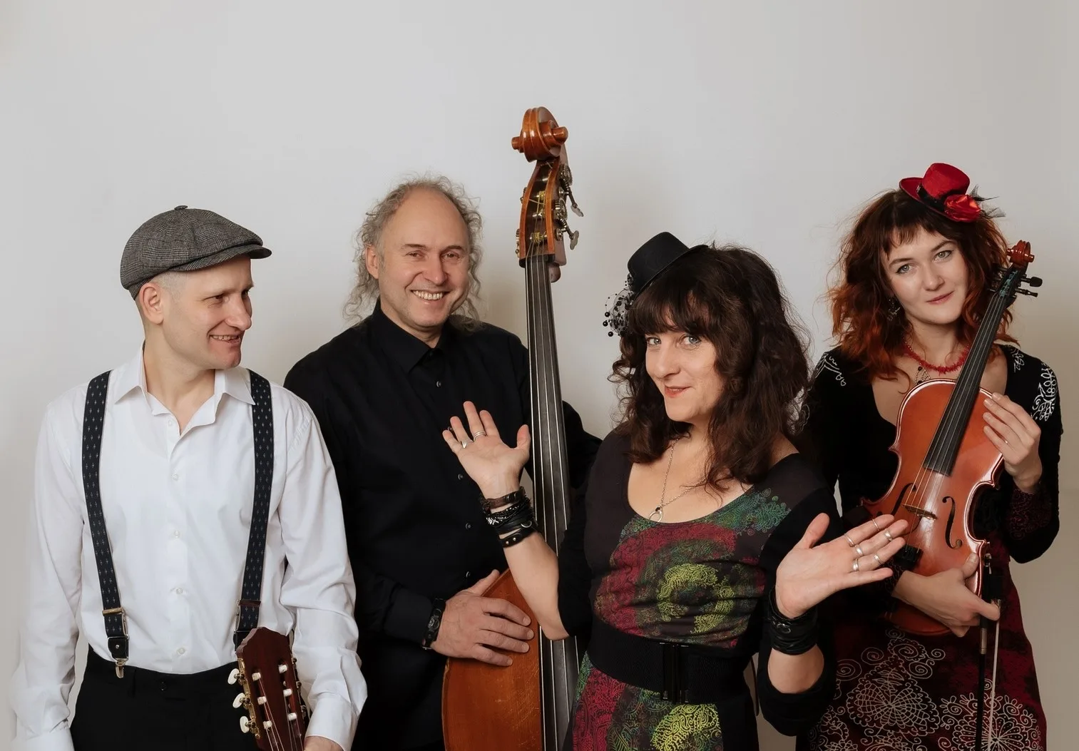 Афиша: Вечер французской музыки. Кабаре-бэнд «Елисейские поля» в Москве 16 апреля 2026