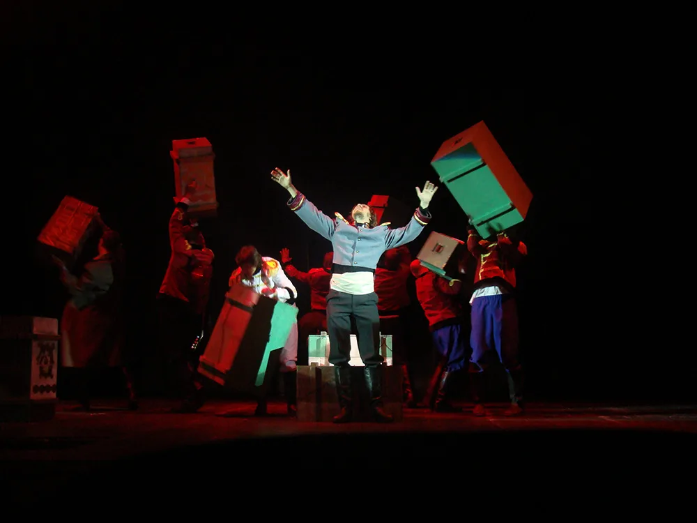 Афиша: Война и мир в Москве 26 апреля 2026