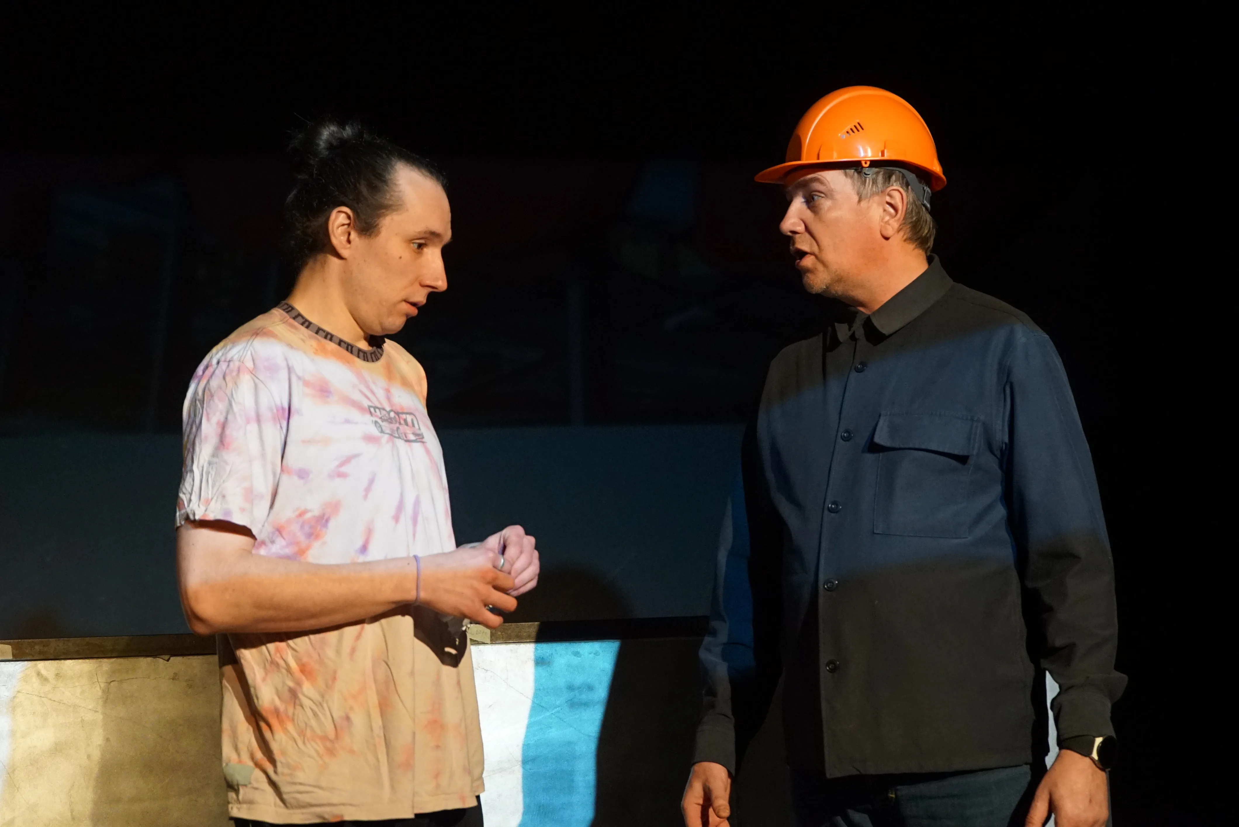 Афиша: Я, как Алиса, устал удивляться в Москве 18 апреля 2026