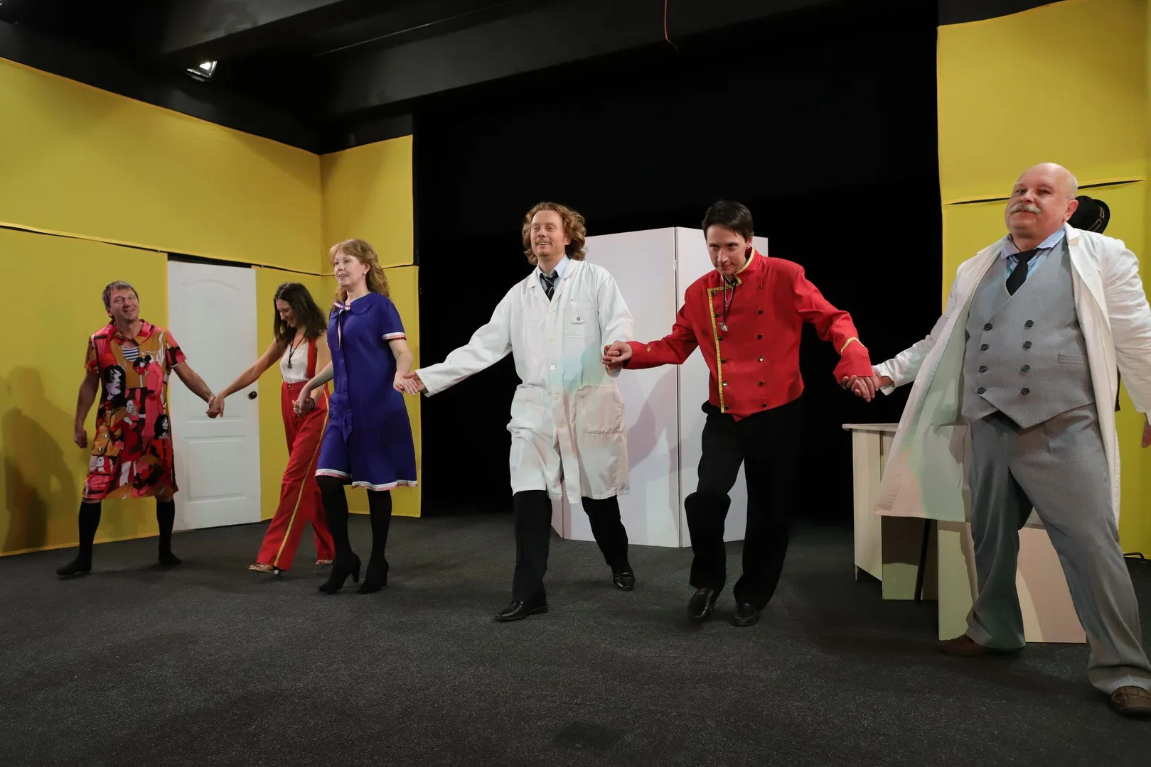 Афиша: Я ваша мать в Екатеринбурге 7 апреля 2026