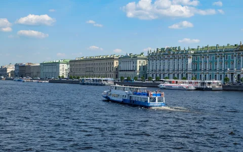 Афиша: «Забытые острова» на теплоходе по будням от Сенатской пристани в Санкт-Петербурге 24 апреля 2026