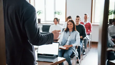 Афиша: Здравствуй, мальчик авангард! Судьба одного мифа в Екатеринбурге 5 апреля 2026