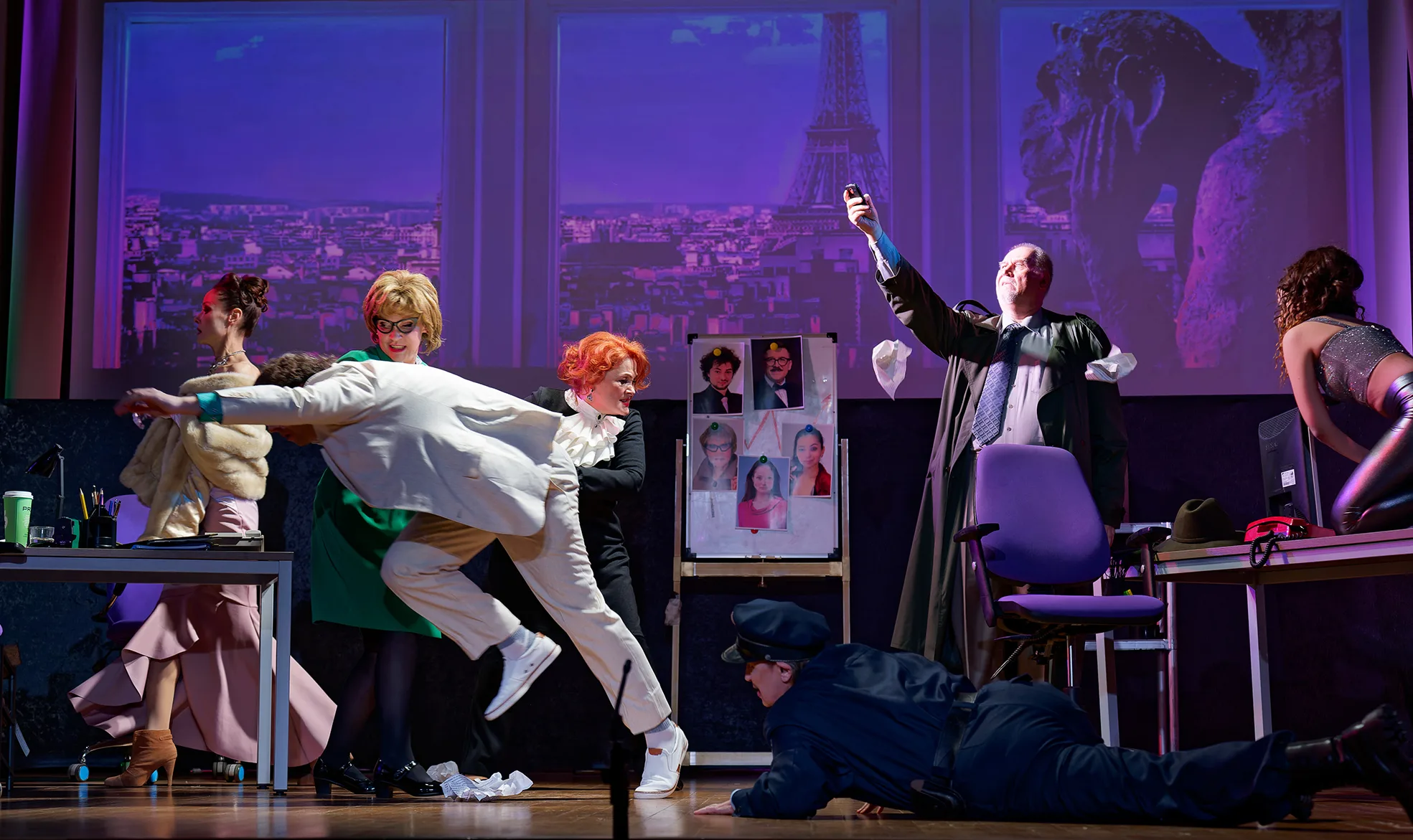 Афиша: Женщина опасного возраста в Москве 11 апреля 2026