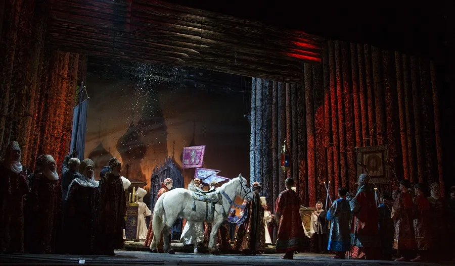 Афиша: Жизнь за царя в Челябинске 10 апреля 2026