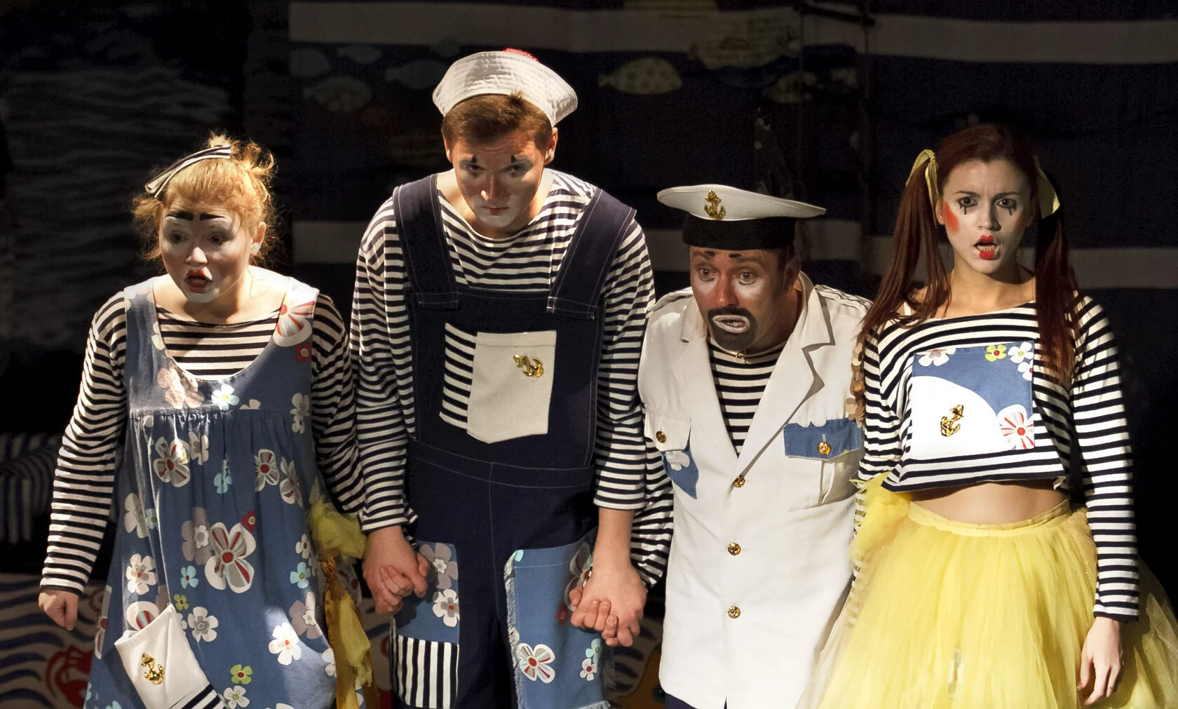 Афиша: Золотая рыбка в Санкт-Петербурге 19 апреля 2026