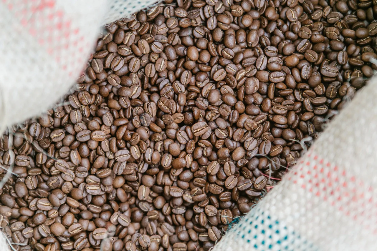 Афиша: Экскурсия, лекция и каппинг на производстве BunaCoffee в Твери 15 августа 2026