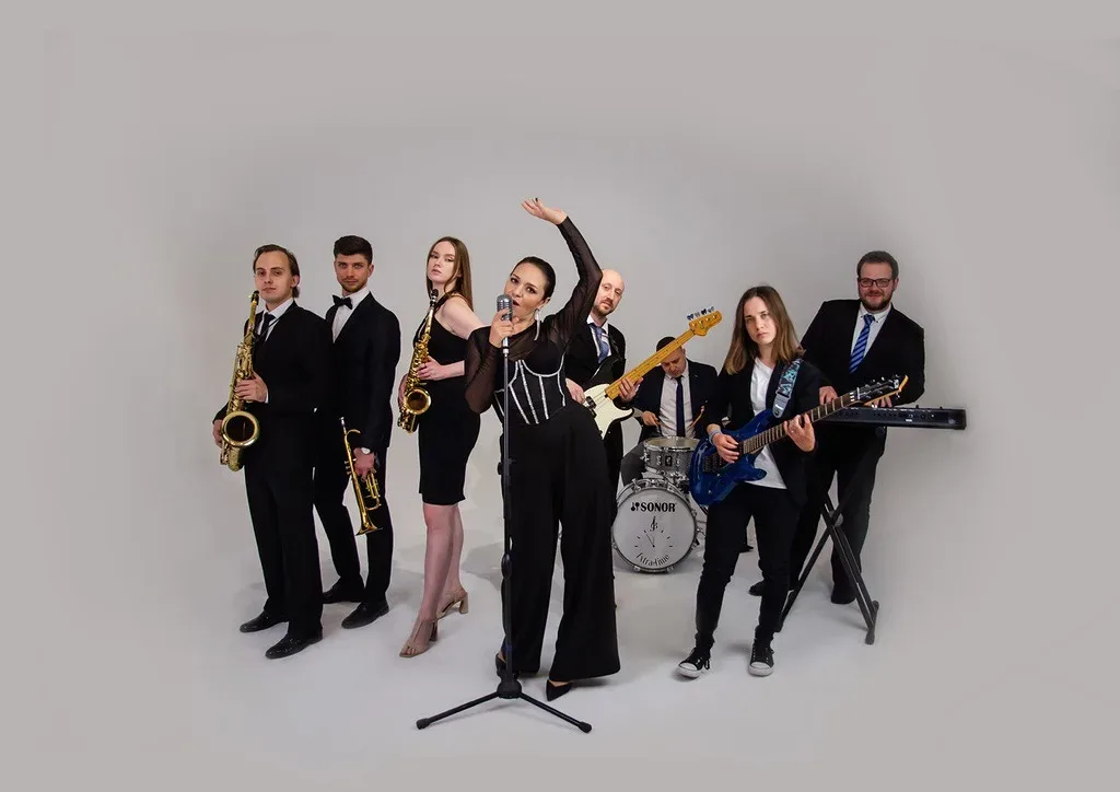 Афиша: Extra-Time Jazz Band в Москве 9 августа 2026