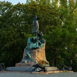 Афиша: «Курс на Кронштадт: история, архитектура, форты с воды» в Санкт-Петербурге 20 августа 2026