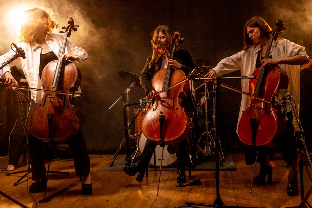 Афиша: Magic Cellos Band. Мировые рок-хиты на виолончелях в Санкт-Петербурге 29 августа 2026