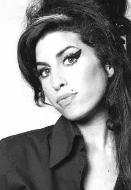 Афиша: Магия свечей. Amy winehouse. Джаз на крыше в Санкт-Петербурге 20 августа 2026