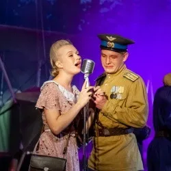 Афиша: Небесный тихоход. Спектакль театра Чехова в Ростове-на-Дону 23 августа 2026