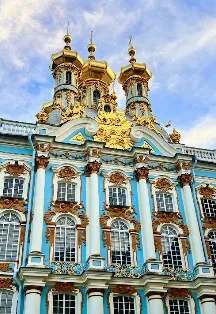Афиша: Однодневный автобусный тур Царское Село - Петергоф: "Янтарная комната и Фонтаны Петергофа за 1 день" в Казанской пл.е 23 августа 2026