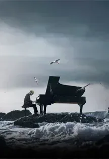 Афиша: Оркестр у моря. Ludovico Einaudi в Санкт-Петербурге 23 августа 2026