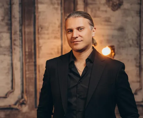 Афиша: Руслан Воротников. Фрэнк Синатра трибьют в Москве 22 августа 2026