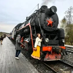 Афиша: В Карелию на ретропоезде: Рускеала и водопады в Санкт-Петербурге 13 августа 2026