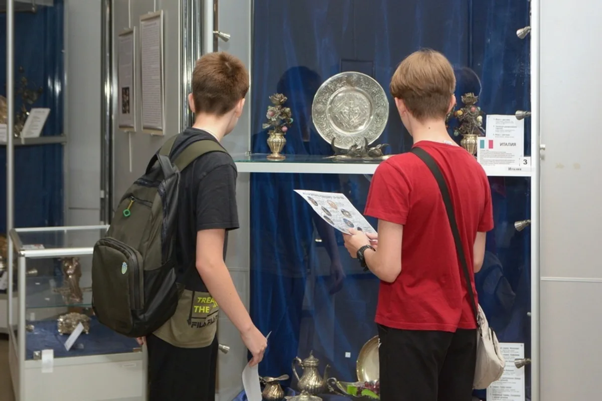 Афиша: Арт-детектив по Центру Тенишевых в Смоленске 31 декабря 2026