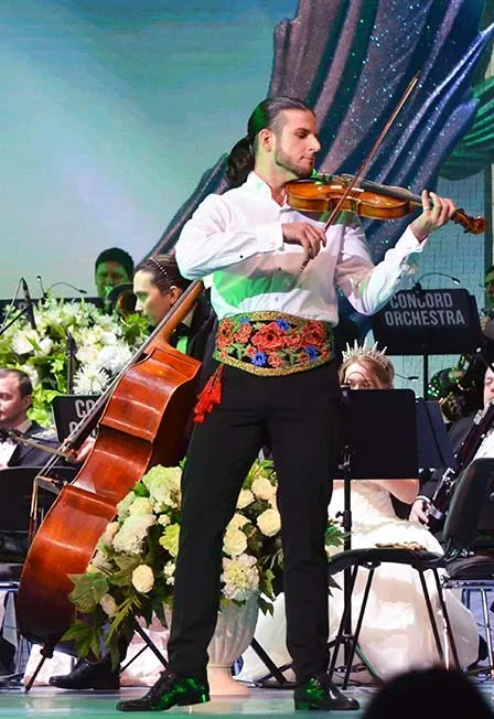 Афиша: Белоснежный бал Иоганна Штрауса. Concord Orchestra в Саратове 8 января 2027