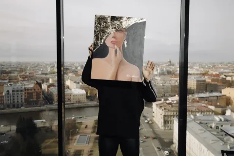 Афиша: Арт-вечеринка Artvibes с видом на Исакий в Санкт-Петербурге 12 июля 2026