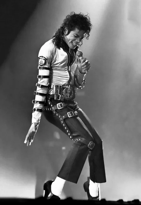 Афиша: Джаз на крыше: трибьют Michael Jackson. Jazz Reflection в Москве 23 июля 2026