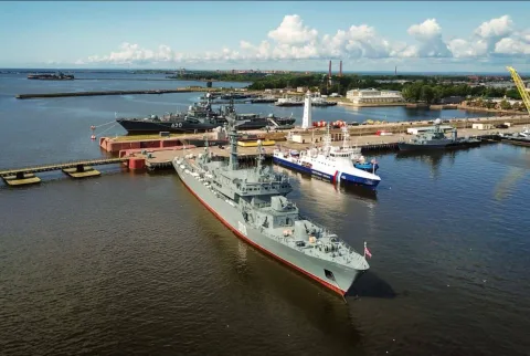 Афиша: Из Кронштадта в Санкт-Петербург на «Метеоре» в Санкт-Петербурге 15 июля 2026
