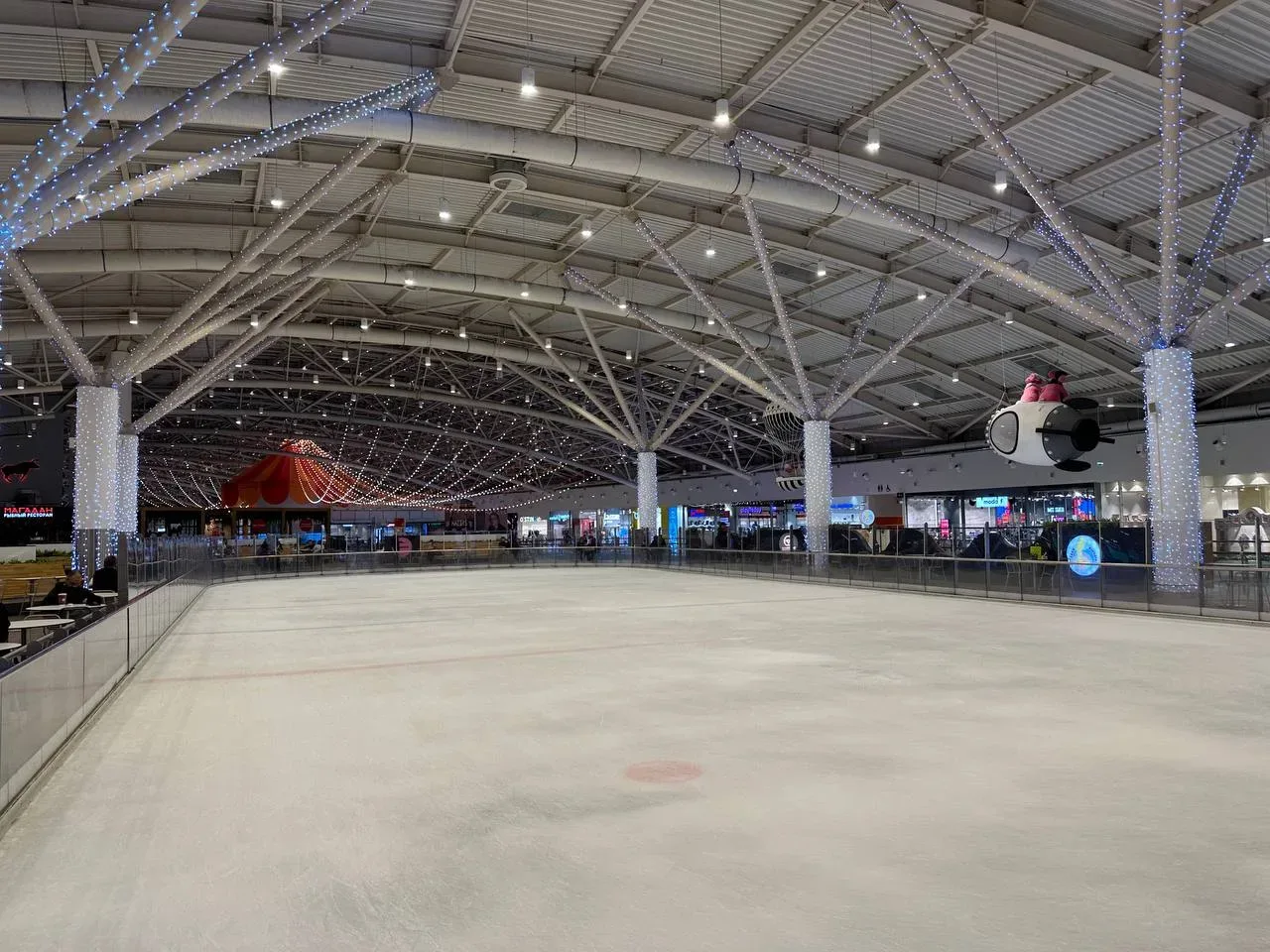 Афиша: Каток Mega Ice в Москве 16 июля 2026