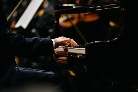Афиша: Pianissimo. Максим Милославский в Санкт-Петербурге 5 июля 2026