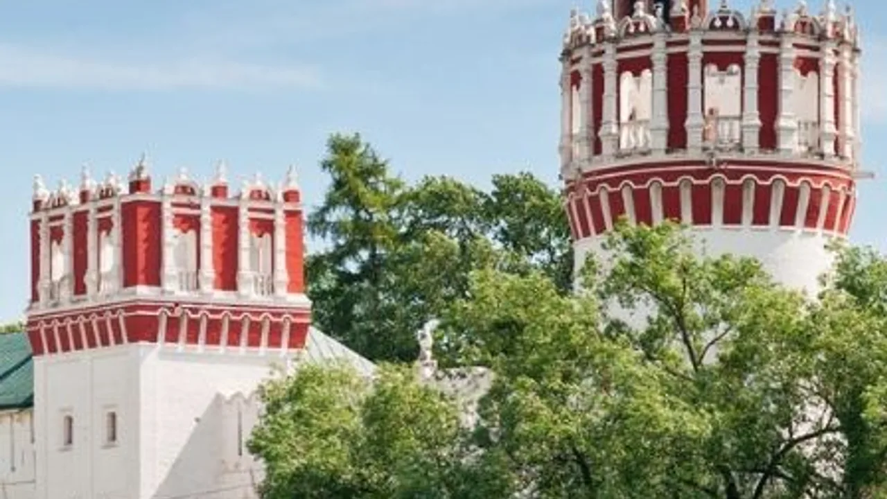 Афиша: Царская обитель: экскурсия в Новодевичий монастырь с посещением музея в Москве 4 июля 2026