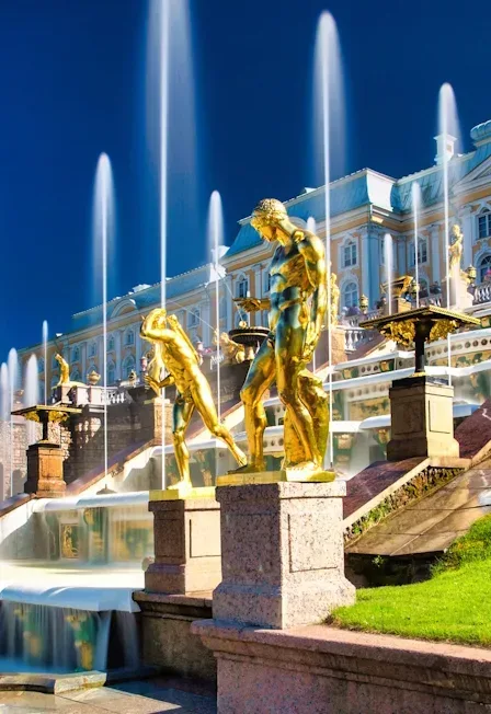 Афиша: В Петергоф из Петербурга: Большой дворец, 200 фонтанов и морской бриз в Санкт-Петербурге 26 июля 2026