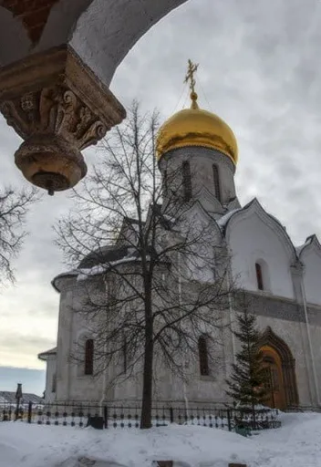 Афиша: Экскурсионный тур в маленькую «Швейцарию». Город Звенигород в Москве 7 июня 2026