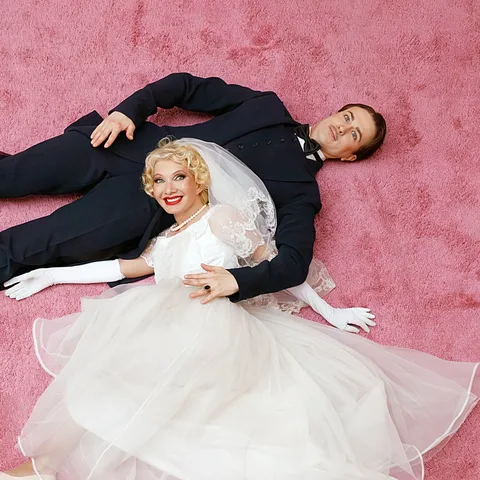 Афиша: Эва скучает без путешествий в Москве 17 июня 2026