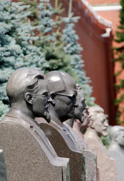 Афиша: Мавзолей Ленина: тайны Кремлевского некрополя в Москве 10 июня 2026