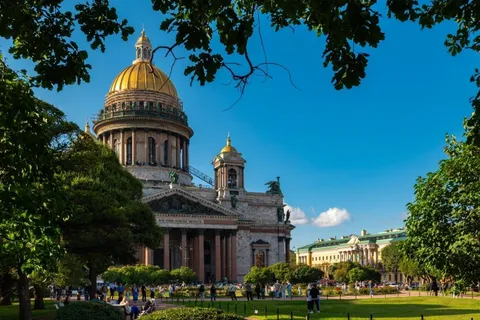 Афиша: Обзорная экскурсия по Санкт-Петербургу с посещением Исаакиевского собора в Санкт-Петербурге 27 июня 2026