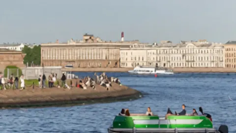Афиша: Петровский Петербург — золотое кольцо от Петроградской стороны в мини-группе в Санкт-Петербурге 15 июня 2026