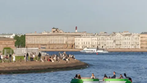 Афиша: Петровский Петербург — золотое кольцо от Петроградской стороны в мини-группе в Санкт-Петербурге 19 июня 2026